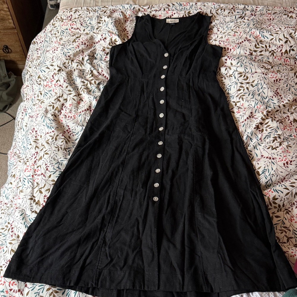 Universal Thread Black Sleeveless Button-Front Maxi Dress